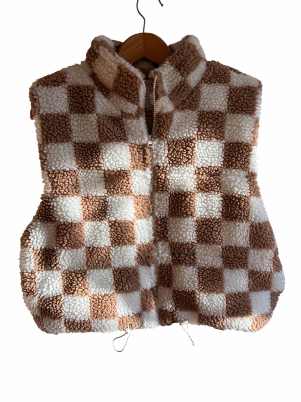 Wild Rose Checkered Sherpa Vest - White & Brown